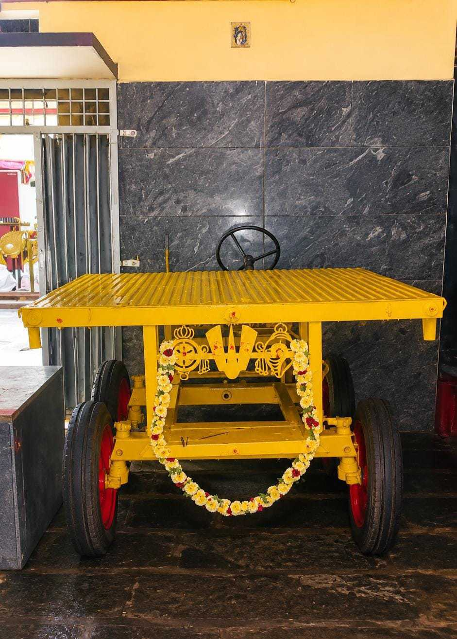 Temple ratha decorated with a flower garland